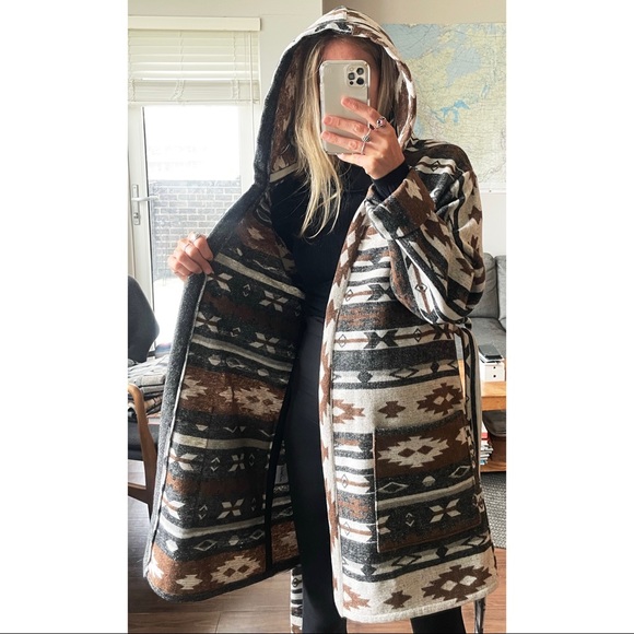 Handmade Southwestern Print Hooded Robe Jacket - Picture 8 of 16